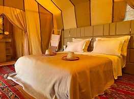 Merzouga Luxury Camp & Desert Activities