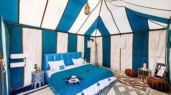 Merzouga Luxury Camp & Desert Activities