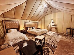 Merzouga Luxury Camp & Desert Activities