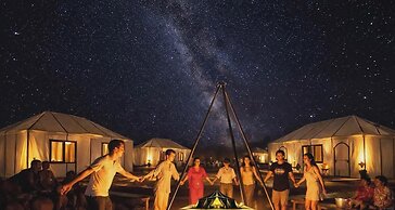 Merzouga Luxury Camp & Desert Activities