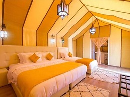 Merzouga Luxury Camp & Desert Activities