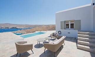 White Wave Kythnos