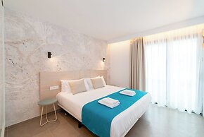 Ereza Suites