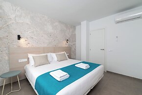Ereza Suites