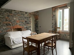 Romantic Chic Apartment