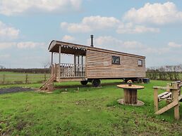 The Suffolk Hut