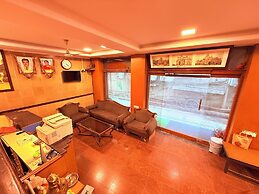 ShivSagar Residency Zaveri Bazaar