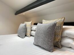 Castle Chambers Serviced Apartments