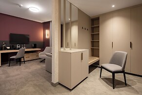 Energy Hotel & Business Center
