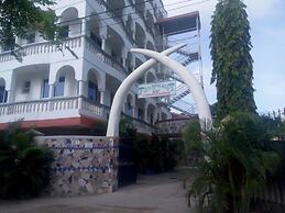 White Rhino Hotel Mombasa