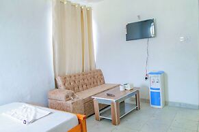 Yomoke Hotel Miritini