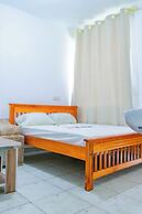 Yomoke Hotel Miritini