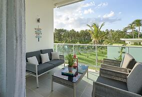 3BR Beach Condo Lakeview Playabonita Pool LUX
