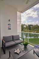 3BR Beach Condo Lakeview Playabonita Pool LUX