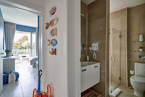 3BR Beach Condo Lakeview Playabonita Pool LUX