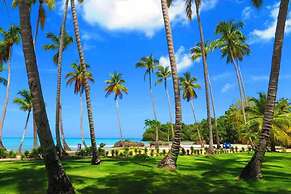 3BR Beach Condo Lakeview Playabonita Pool LUX