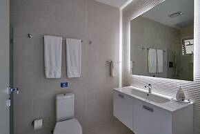 3BR Beach Condo Lakeview Playabonita Pool LUX