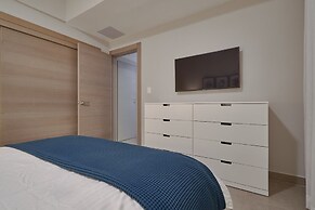 Pano View Experience Downtownsd Pool Gym 2BR