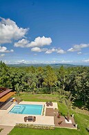 4BR Wood Mountain Villa Jarabacoa Heated Pool
