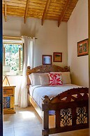 4BR Wood Mountain Villa Jarabacoa Heated Pool