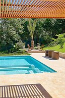 4BR Wood Mountain Villa Jarabacoa Heated Pool