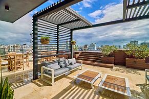 Piantini Views Downtown SD Gym Lounge Pool
