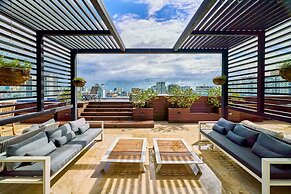 Piantini Views Downtown SD Gym Lounge Pool