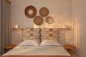 Cavo Notos Beach Hotel
