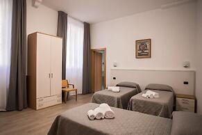 HOTEL AMICO