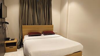 Everest Inn Chakan