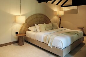 Isla Clara Hotel