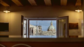 Panormos 91 Rooms & Terrace