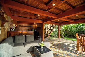 Aris Villa Ubud