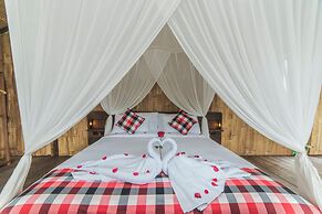 LeLangit Eco Cabin