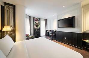 Luxe Paradise Suites Hotel & Spa