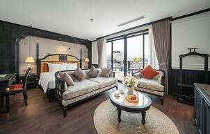 Luxe Paradise Suites Hotel & Spa