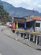 Premji Hotel And Restaurant