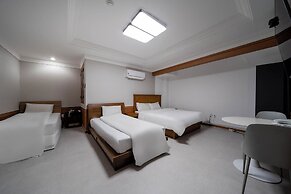 Prima Hotel