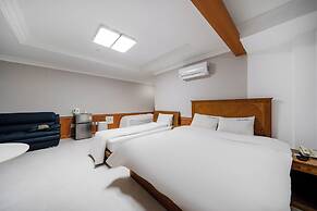 Prima Hotel