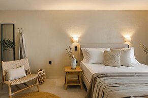 Nomāde Agora - Luxury Suites in Lixouri