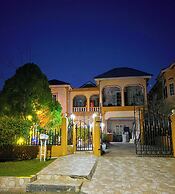 Windbreak Villa