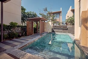 Sunrise Pool Villa Cam Ranh
