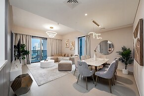 Burj View Stylish 3BR with Maids Room