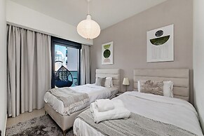 Burj View Stylish 3BR with Maids Room