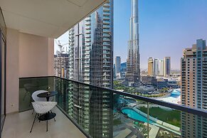 Burj View Stylish 3BR with Maids Room
