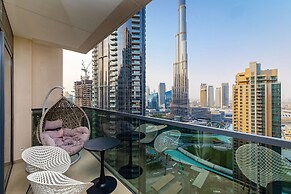 Burj View Stylish 3BR with Maids Room