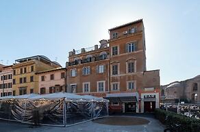 Large 6-Bed Stay near the Colosseum