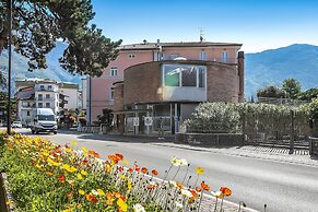 The Arco Round House