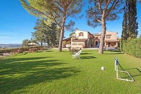 Amazing Chianti Site Pini Shared Pool