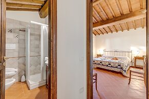Amazing Chianti Site Pini Shared Pool